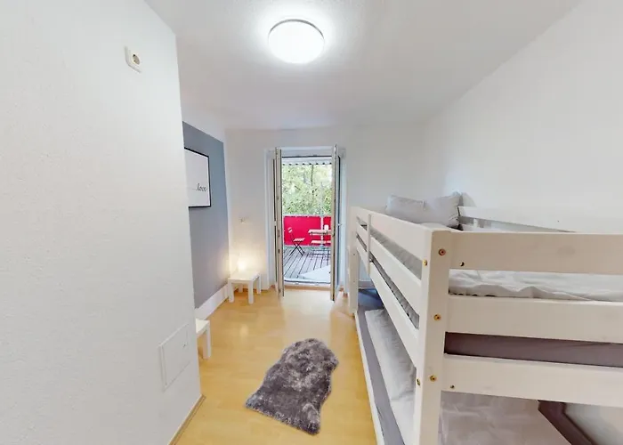 Helle Ferienwohnung In 1a Lage 莱比锡