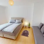 Helle Ferienwohnung In 1a Lage דירה